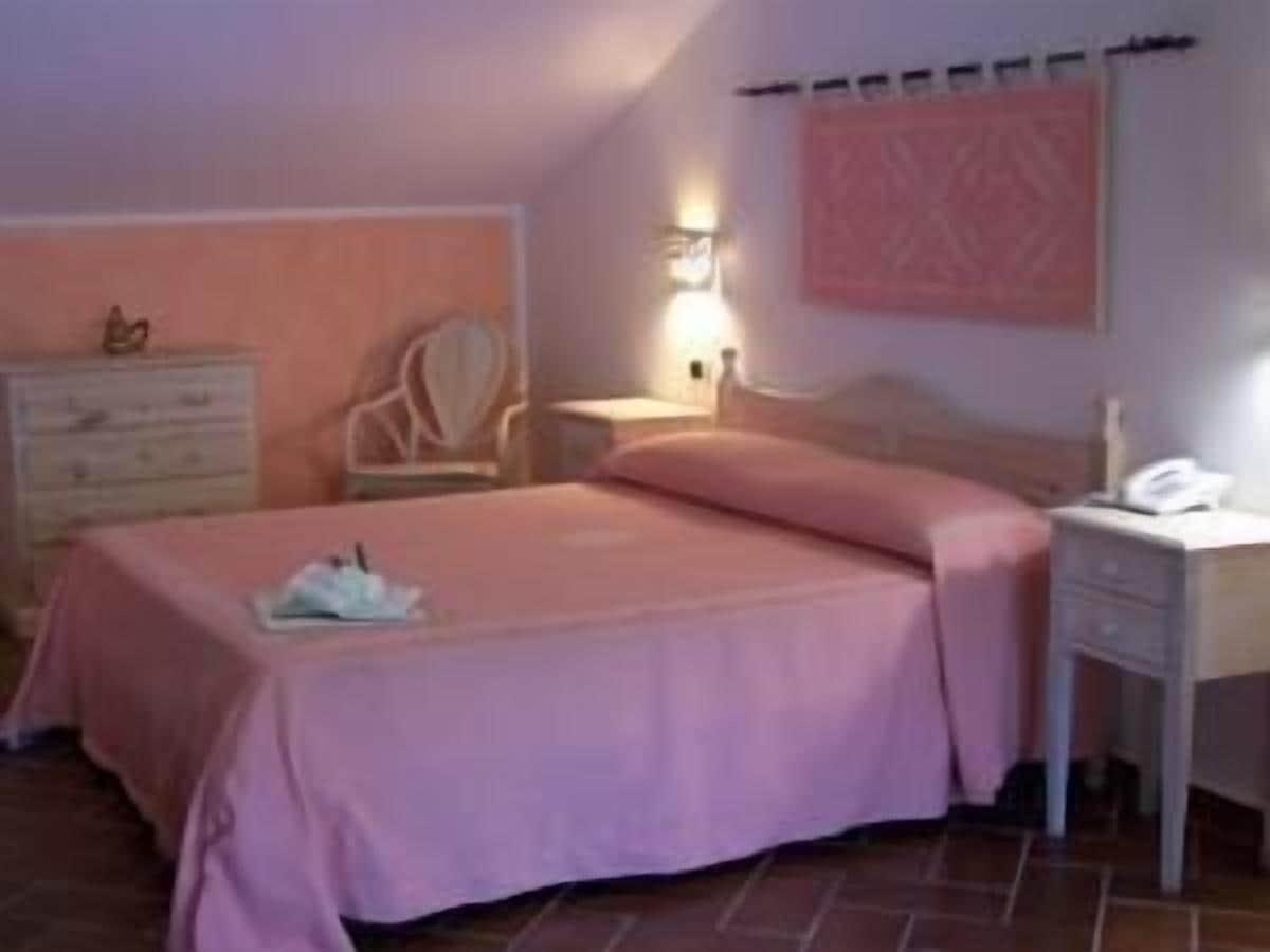 Hotel Club Ragno D'Oro Olbia Tempio Eksteriør billede
